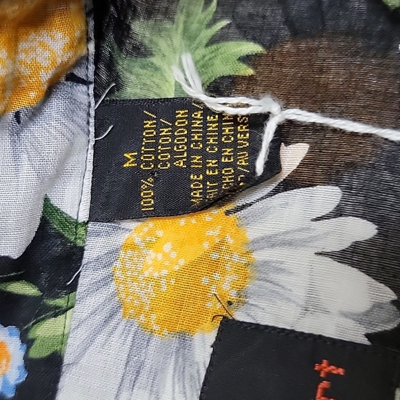 RARE | VTG | Daisy Print 2 Piece Skirt Set - Picture 11 of 16